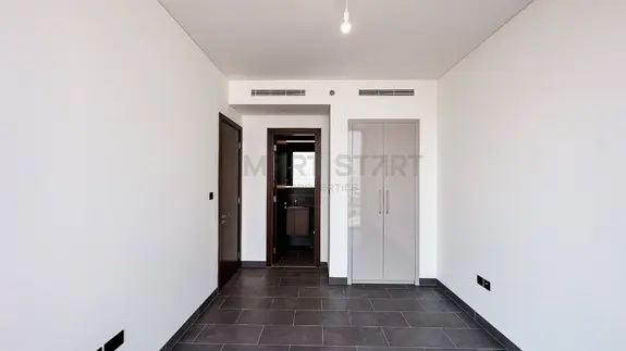 Downtown and creek harbour view / Unfurnished at Mohammed Bin Rashid City photo 5