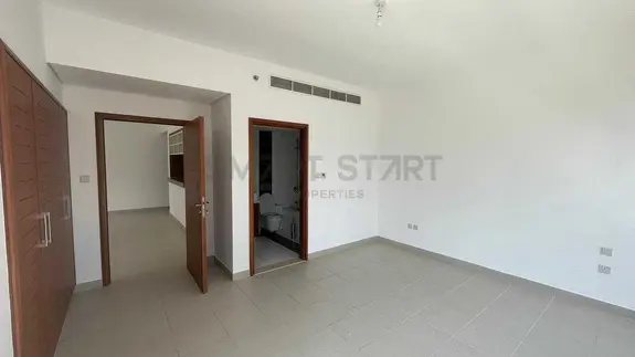Prime location / Unfurnished / Spacious layout at Downtown Dubai photo 5
