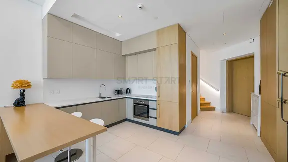 Furnished Duplex / Mid Floor / Skyline View at Business Bay photo 4