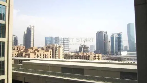 Prime Location / City View / Unfurnished at Downtown Dubai photo 9